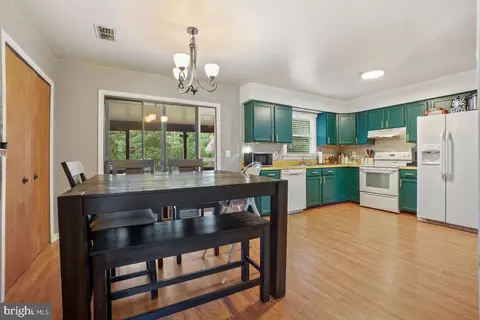 8024 Oak St, Manassas, VA 20111 photo 9