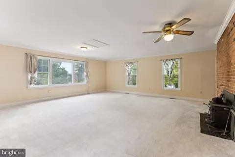 3146 Lookout Point Ct, Triangle, VA 22172 photo 28