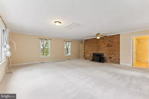 3146 Lookout Point Ct, Triangle, VA 22172 photo 27
