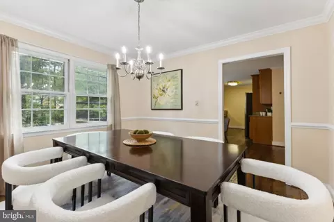 3146 Lookout Point Ct, Triangle, VA 22172 photo 11