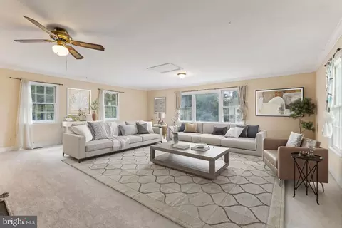 3146 Lookout Point Ct, Triangle, VA 22172 photo 25