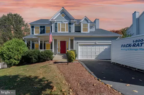 16033 Kings Mountain Rd, Woodbridge, VA 22191