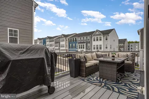 18236 Summit Pointe Dr, Triangle, VA 22172 photo 34