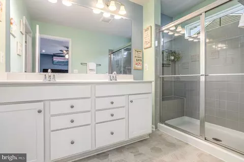 18236 Summit Pointe Dr, Triangle, VA 22172 photo 25