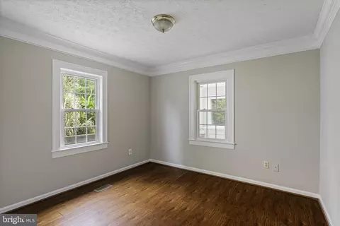 19316 Weaver Rd, Triangle, VA 22172 photo 21