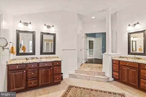 Entry Way - 5513 Victory Loop, Manassas, VA 20112 photo 7 of 8