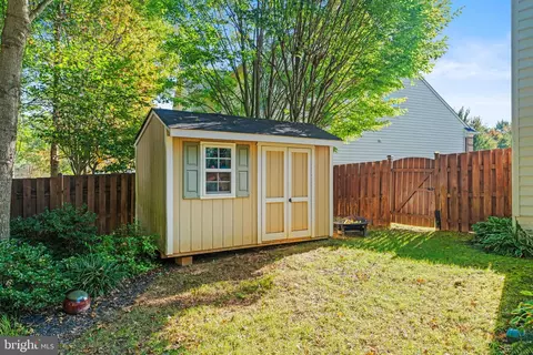 Exterior - 5513 Victory Loop, Manassas, VA 20112 photo 9 of 9
