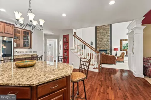 Kitchen - 5513 Victory Loop, Manassas, VA 20112 photo 6 of 8