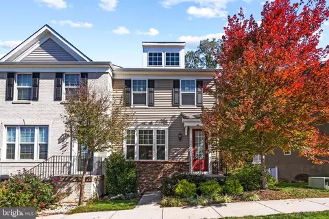 10675 Hinton Way, Manassas, VA 20112