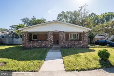 15011 Cordell Ave, Woodbridge, VA 22193