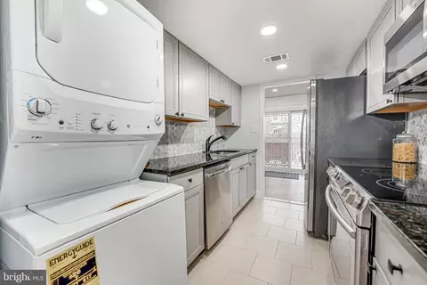 Other - 2404 Kilpatrick Pl, Dumfries, VA 22026 photo 3 of 7