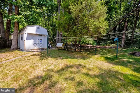 18920 Barnette Cir, Triangle, VA 22172 photo 42