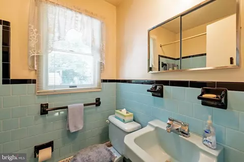 18920 Barnette Cir, Triangle, VA 22172 photo 28