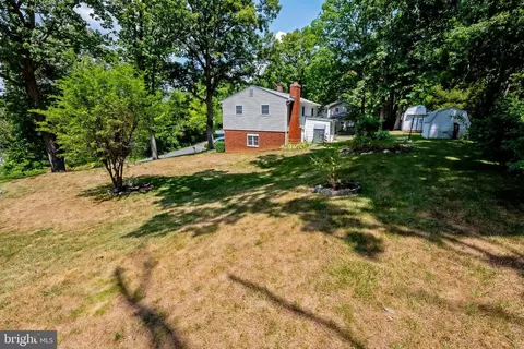 18920 Barnette Cir, Triangle, VA 22172 photo 38