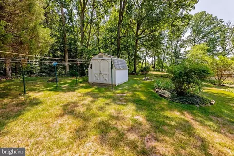18920 Barnette Cir, Triangle, VA 22172 photo 43