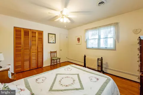 18920 Barnette Cir, Triangle, VA 22172 photo 25