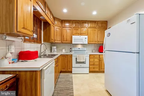 18920 Barnette Cir, Triangle, VA 22172 photo 10