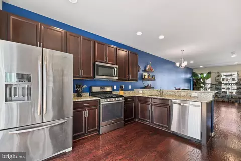 17146 Gibson Mill Rd, Dumfries, VA 22026