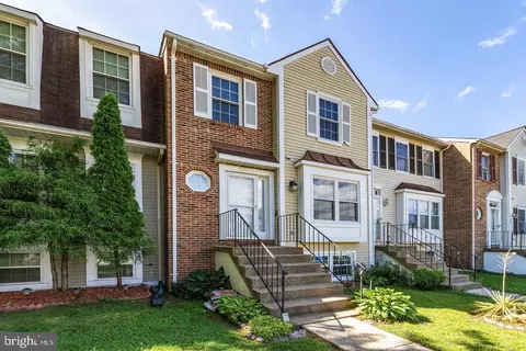 4685 Joanna Ct, Woodbridge, VA 22193