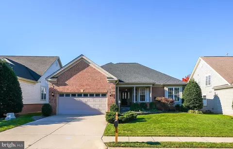 13613 Heritage Valley Way, Gainesville, VA 20155