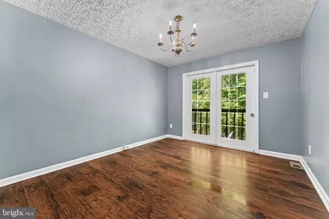 3640 Wharf Ln, Triangle, VA 22172 photo 10