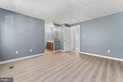 3640 Wharf Ln, Triangle, VA 22172 photo 12