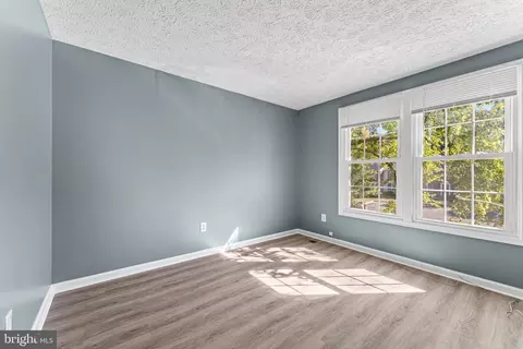 3640 Wharf Ln, Triangle, VA 22172 photo 13