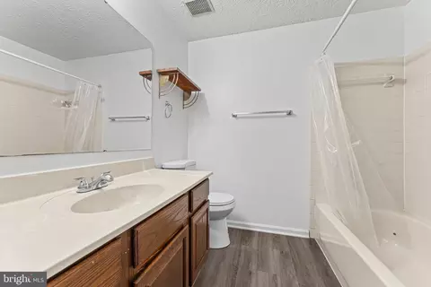 3640 Wharf Ln, Triangle, VA 22172 photo 18