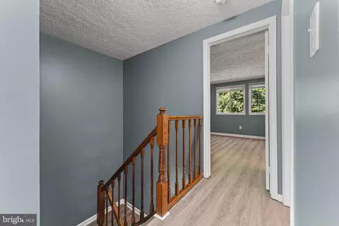 3640 Wharf Ln, Triangle, VA 22172 photo 11