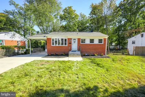 1917 York Dr, Woodbridge, VA 22191