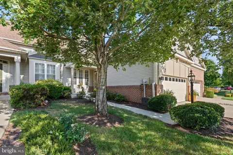 6912 Birkenhead Pl, Gainesville, VA 20155