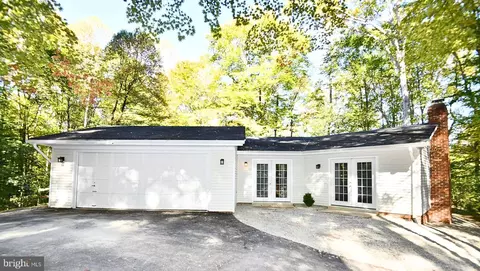 11024 Timberview Dr, Manassas, VA 20111