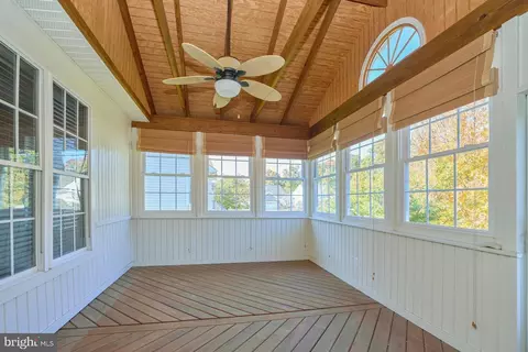 Exterior - 13400 Fieldstone Way, Gainesville, VA 20155 photo 6 of 13