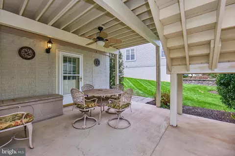Exterior - 13400 Fieldstone Way, Gainesville, VA 20155 photo 10 of 13
