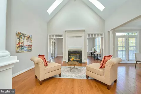 Living - 13400 Fieldstone Way, Gainesville, VA 20155 photo 3 of 9