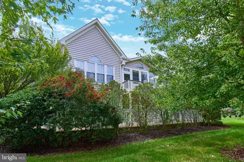 Exterior - 13400 Fieldstone Way, Gainesville, VA 20155 photo 12 of 13