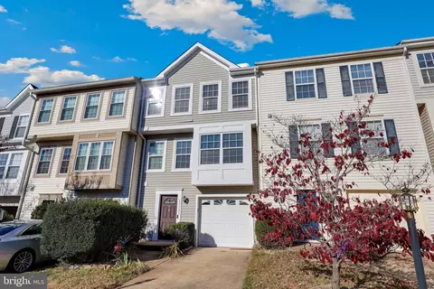 Exterior - 17381 Sligo Loop, Dumfries, VA 22026 photo 2 of 5
