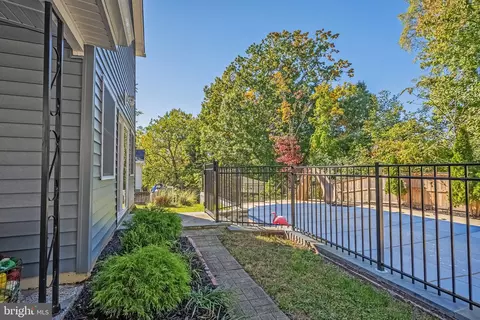 Other - 18904 White Oak Dr, Triangle, VA 22172 photo 10 of 10