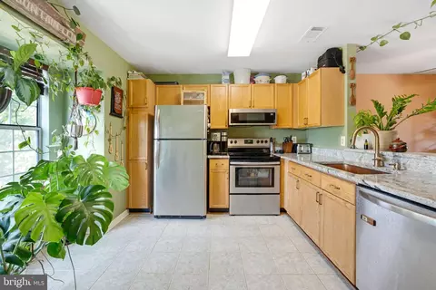 10933 Postern Ct, Manassas, VA 20109 photo 4