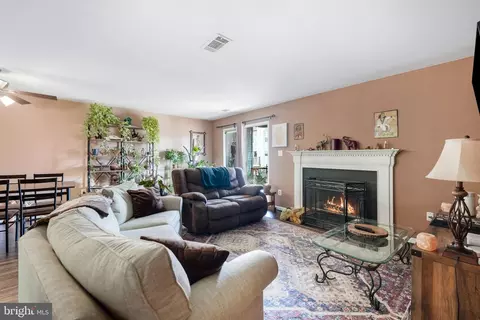 10933 Postern Ct, Manassas, VA 20109 photo 11