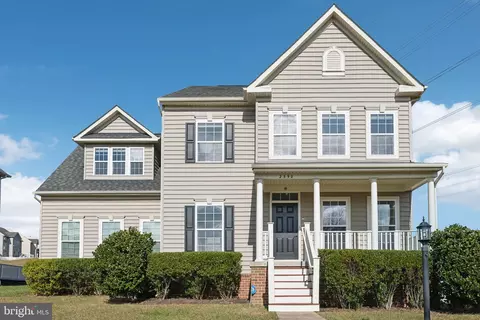 2390 Scuppers Ln, Woodbridge, VA 22191