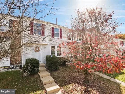 1815 Tilletson Pl, Woodbridge, VA 22191