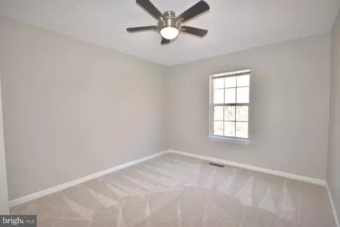 4140 La Mauricie Loop, Dumfries, VA 22025 photo 18