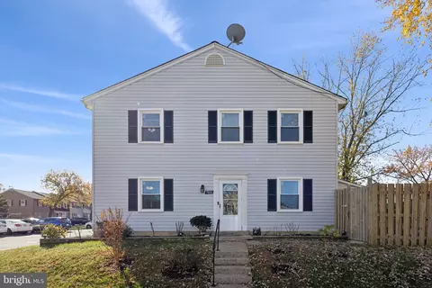 7600 Glenolden Pl, Manassas, VA 20111
