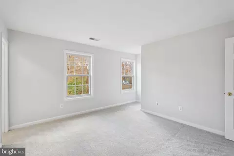 8385 Sinclair Mill Rd, Manassas, VA 20112 photo 25