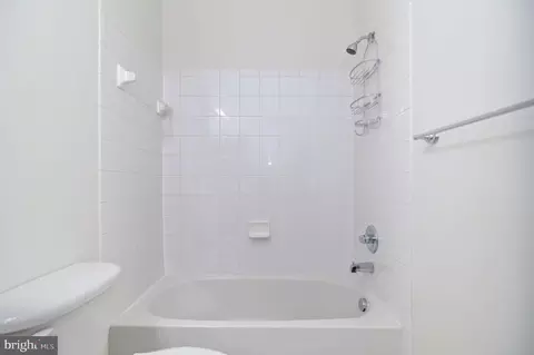 Other - 6807 Sabbarton Pl, Gainesville, VA 20155 photo 7 of 10