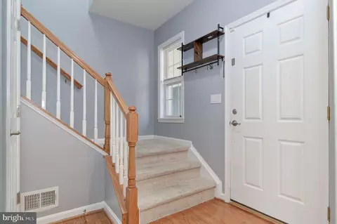 Other - 6807 Sabbarton Pl, Gainesville, VA 20155 photo 1 of 10