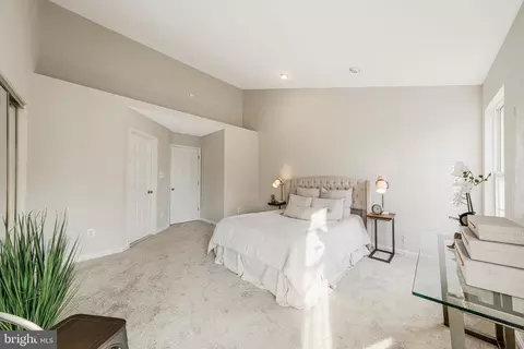 8870 Stable Forest Pl, Bristow, VA 20136 photo 34