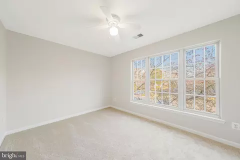 8870 Stable Forest Pl, Bristow, VA 20136 photo 24
