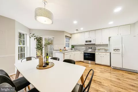 8870 Stable Forest Pl, Bristow, VA 20136 photo 16